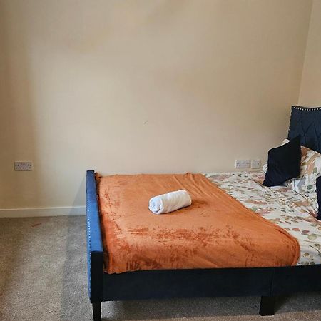 Immaculate 3 Bedroom Property. Νότιγχαμ Εξωτερικό φωτογραφία