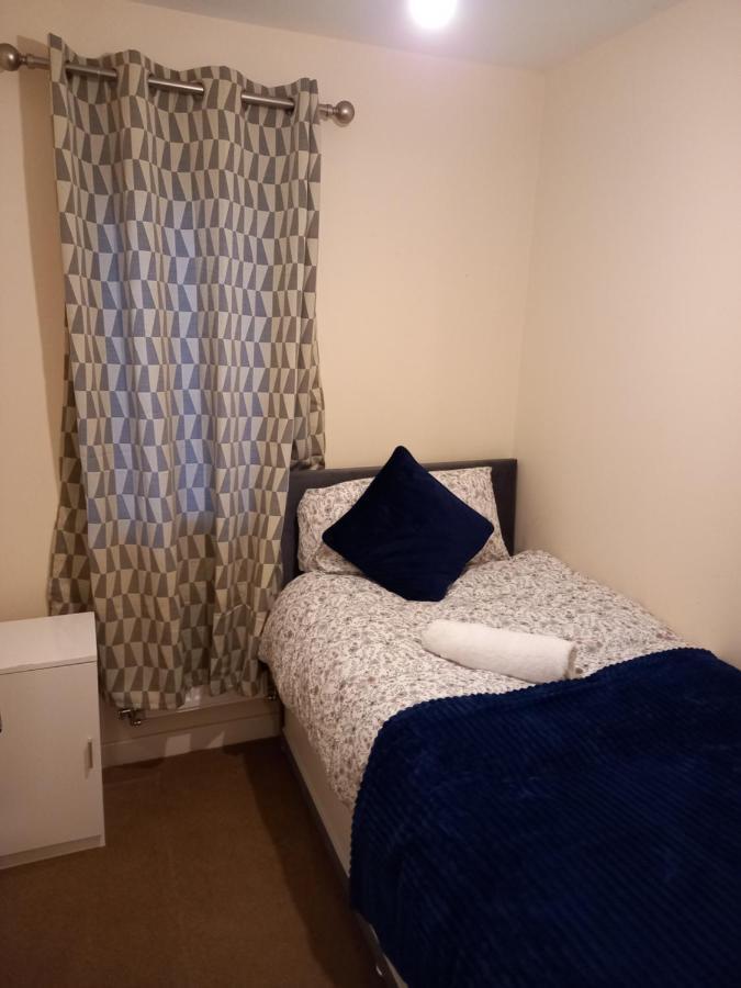 Immaculate 3 Bedroom Property. Νότιγχαμ Εξωτερικό φωτογραφία